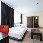 Home Hotel 3*