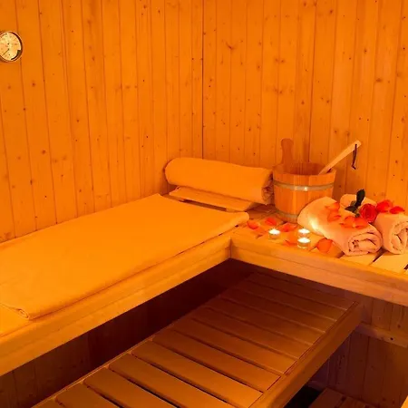 Home Hotel
