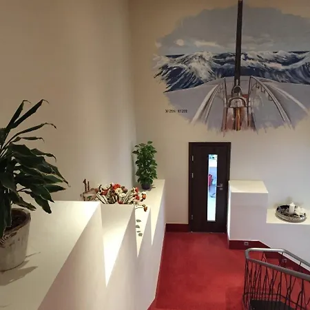 Home Hotel 3*