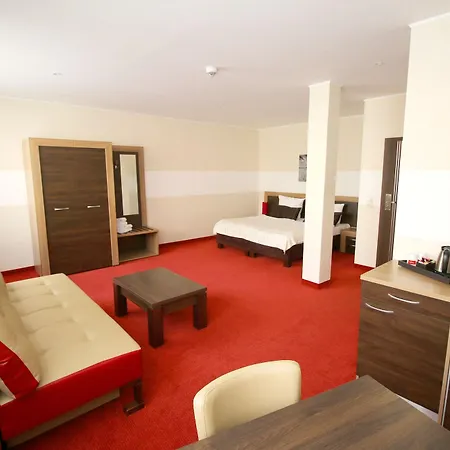 Hotel Home Hotel 3*