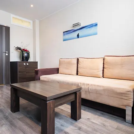 Home Hotel 3*