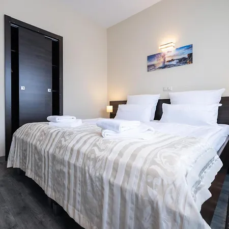 Home Hotel Hotel 3*