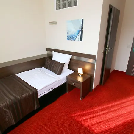 Home Hotel Отель 3*
