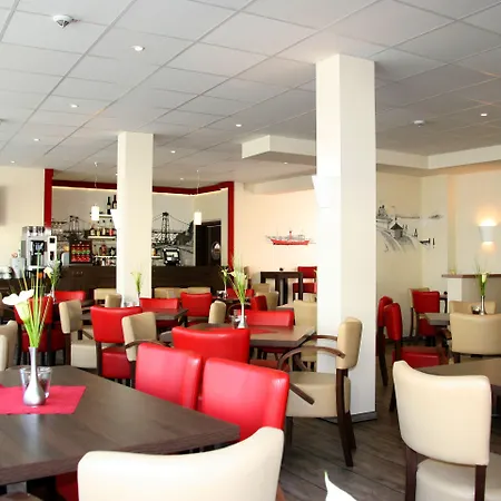 Home Hotel 3* Βίλχελμσχαφεν