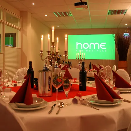 Отель Home Hotel Вильгельмсхафен