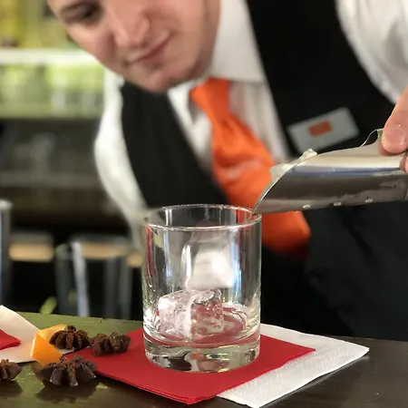 Отель Home Hotel Вильгельмсхафен