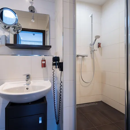 Home Hotel Отель 3*
