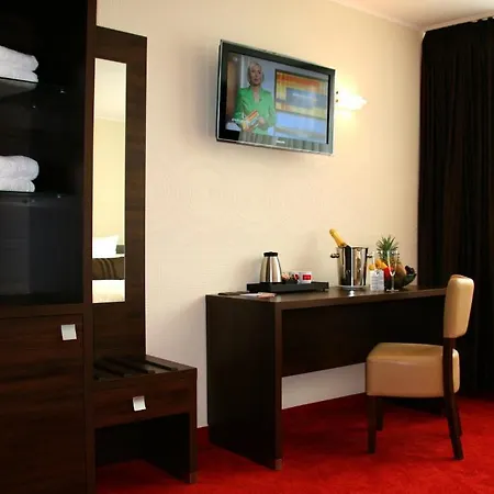 Hotel Home Hotel
