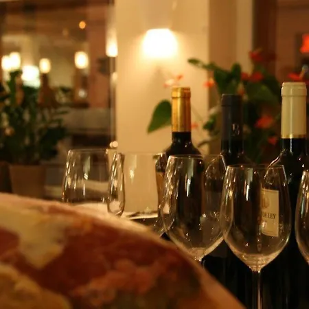 Home Hotel Hotel 3*