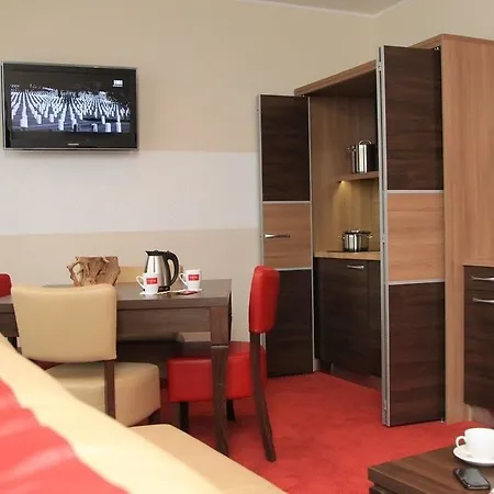 Home Hotel 3*